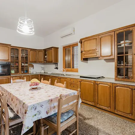 Casa Adriana Holiday home *