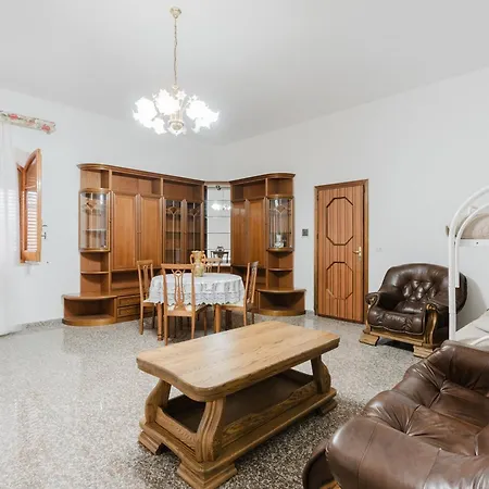 Casa Adriana